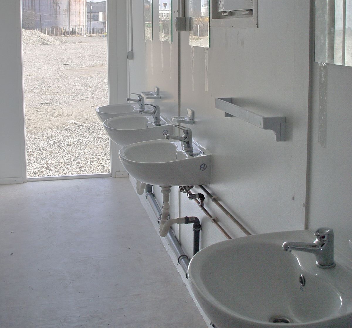 Sanitärreinigung auf Baustellen – Containeranlagen